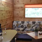Nestor Apartment *